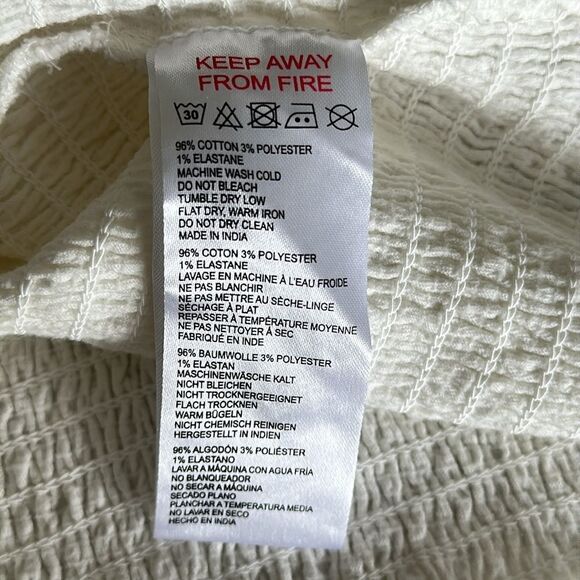 NWT Urban Outfitters Kimchi Blue Sydney Smocked Tank Top White Size XL - Picture 9 of 9